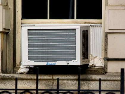Why is My Window Air Conditioner Freezing Up: Troubleshoot and Fix the Issue